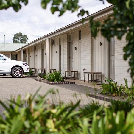 Merivale Motel Тьюмут Экстерьер фото