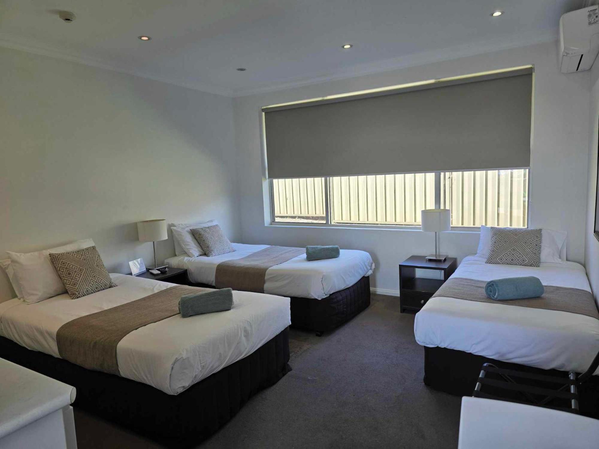 Merivale Motel Тьюмут Экстерьер фото
